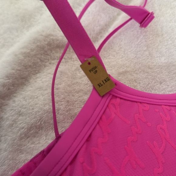 NWT PINK Victoria Secert XL Push-up Bra - Picture 6 of 6